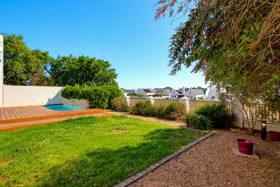 4 Bedroom Property for Sale in Croydon Vineyard Estate Western Cape